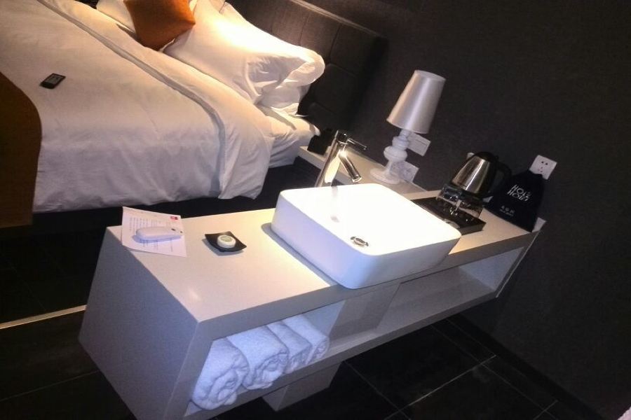 Holz Hotel Shenyang Zewnętrze zdjęcie